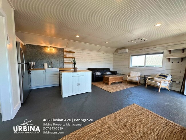 Building Photo - 486 Elysian Ave