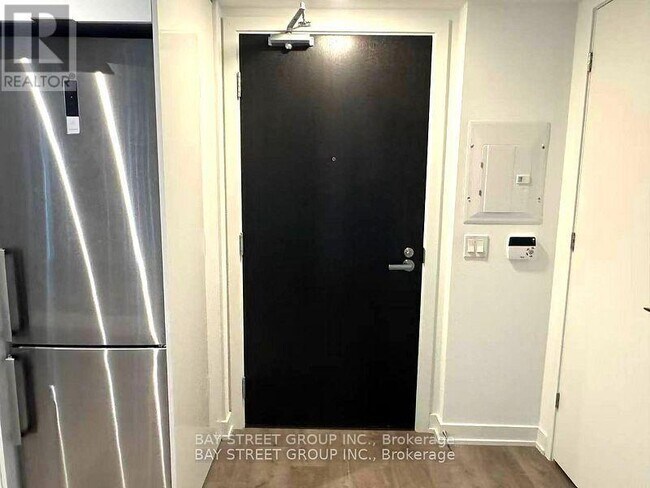 Building Photo - 18 Maitland Terrace