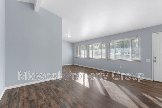 Foto del edificio - 1470 Whirlaway Dr