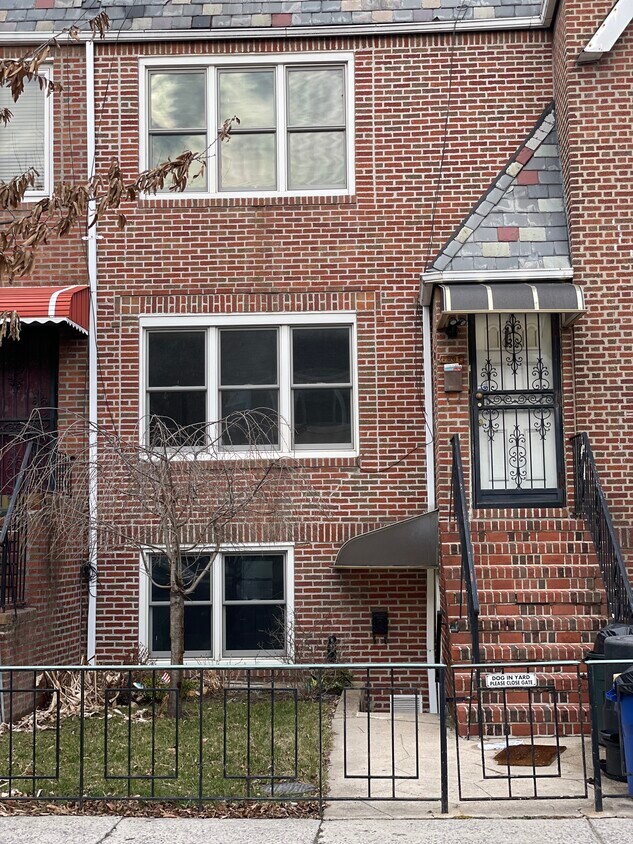 Property - 1881 Stuart St