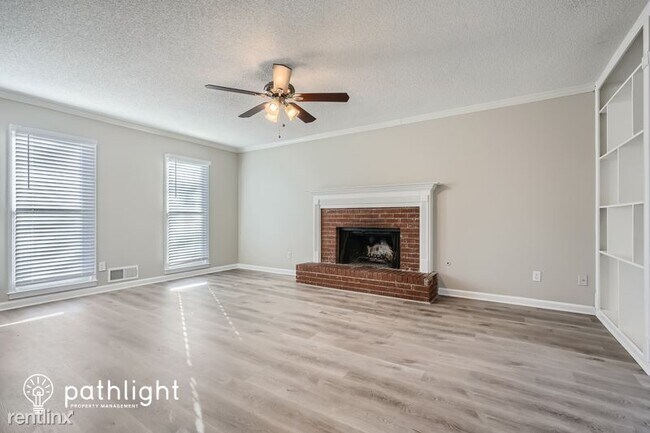 Foto del edificio - 4 br, 2.5 bath House - 75 Overlook Heights...