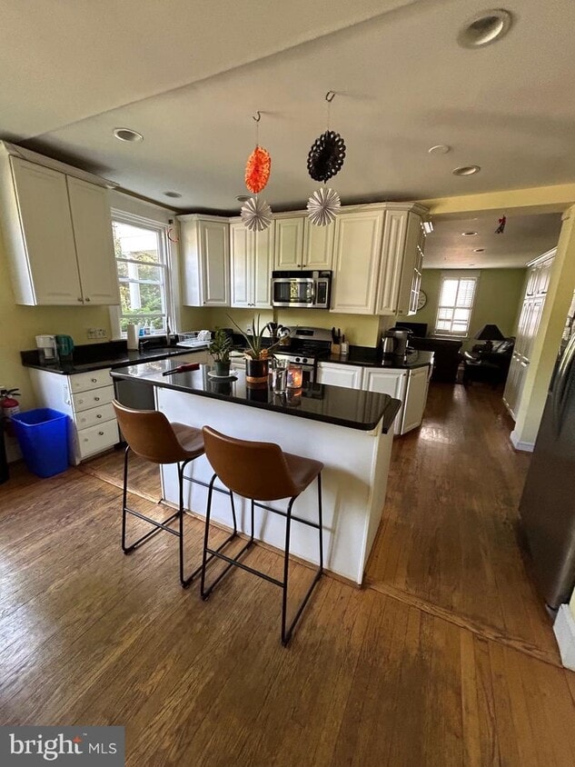 Primary Photo - 4229 Brandywine St NW