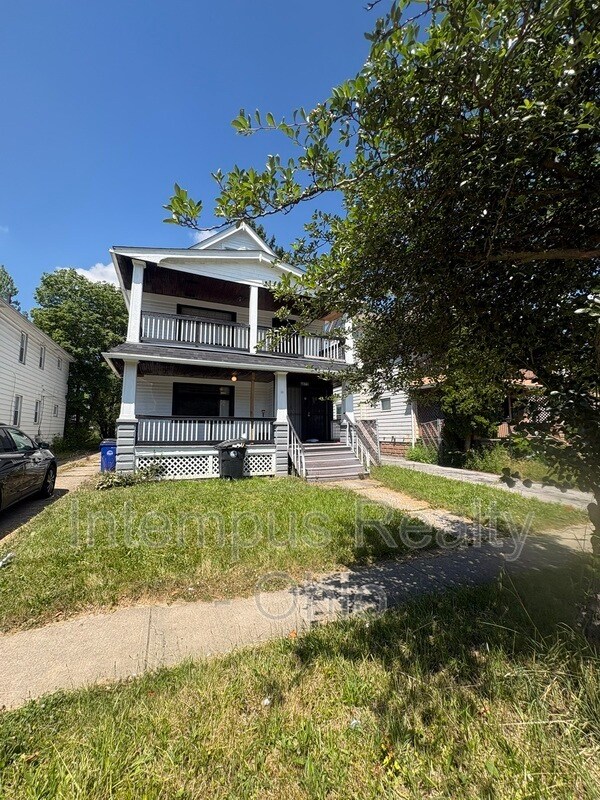 Building Photo - 4072 E 139th St
