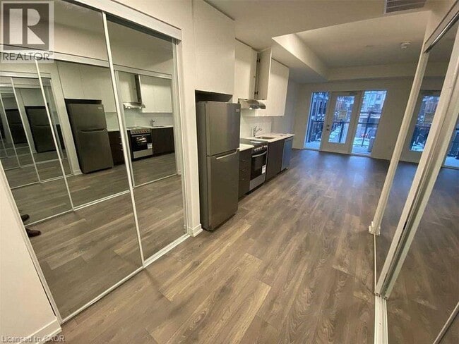 Photo du bâtiment - 120 Canon Jackson Dr