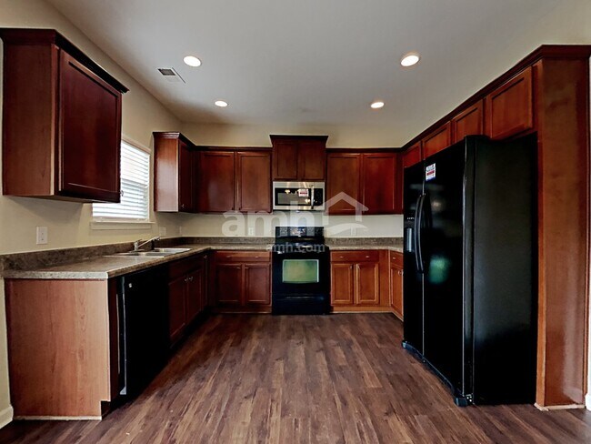 Foto del edificio - 3722 Green Pasture Rd