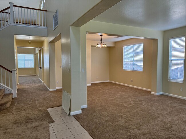 Foto del edificio - Four bedroom home in the Southwest!