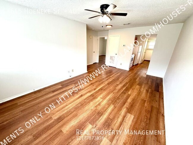 Building Photo - 4545 Hoeneke Dr