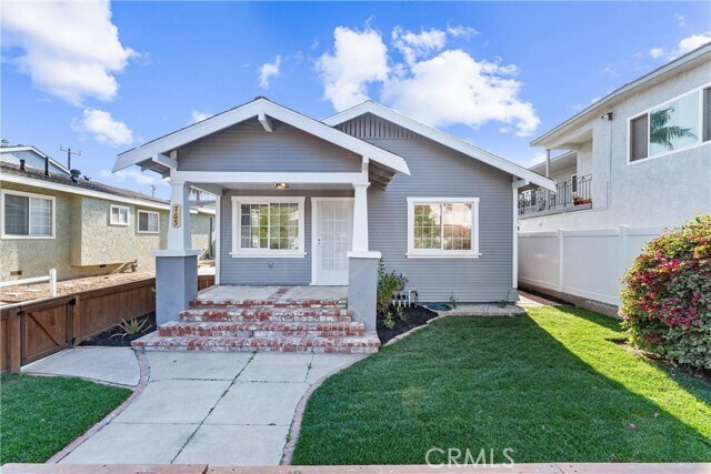 Building Photo - 765 Loma Ave