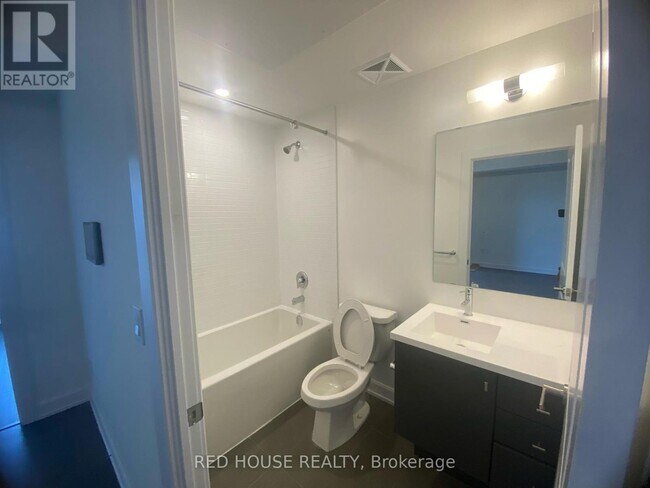 Building Photo - 3200 William Coltson Ave