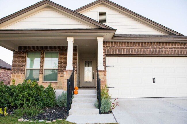 Foto del edificio - 3/2 Gorgeous Brick Home