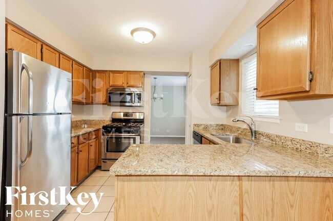 Foto del edificio - 298 N Crooked Lake Ln
