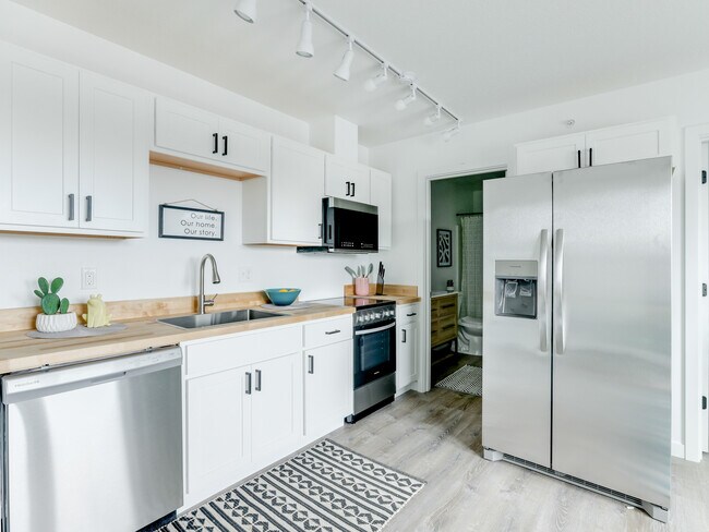 Foto del edificio - 7710 SE Mitchell St