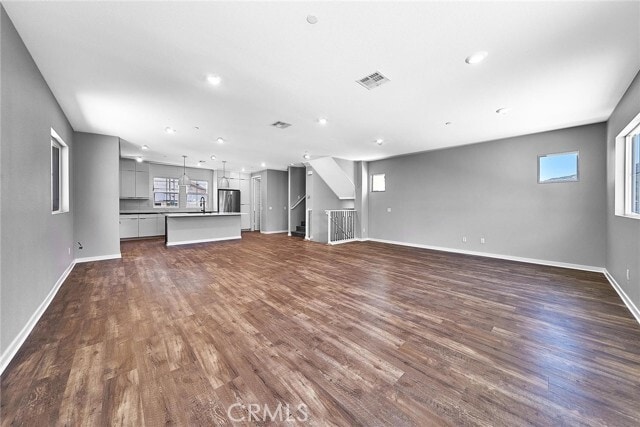 Foto del edificio - 27658 Rockcrest Rd