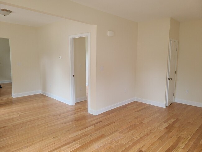 Foto del edificio - 296 Maryland Ave