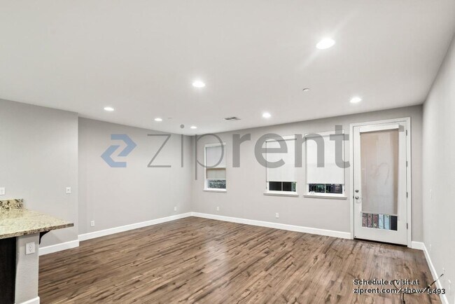 Building Photo - 1613 Murasky Pl