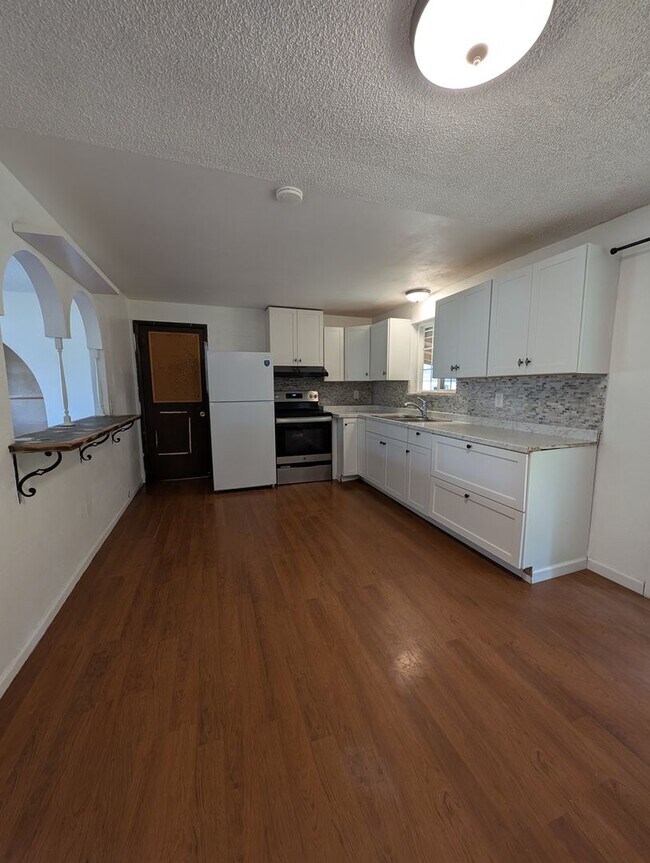 Foto del edificio - 11759 Gable Ave SW