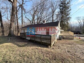 Building Photo - 913 Sorenson Ave