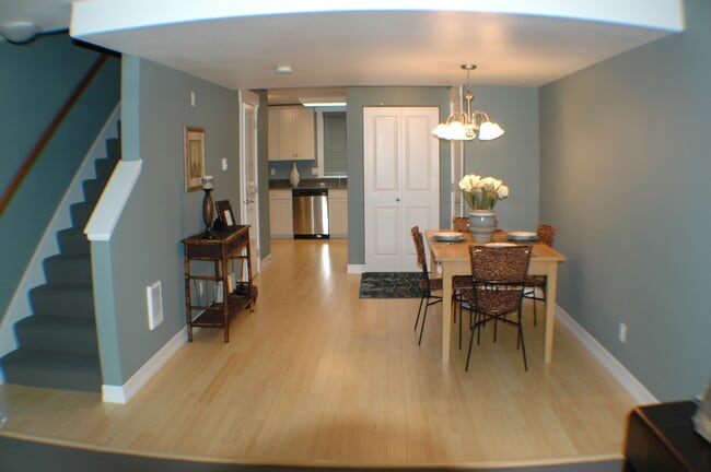 Longfellow Creek Condos - Longfellow Creek Condos