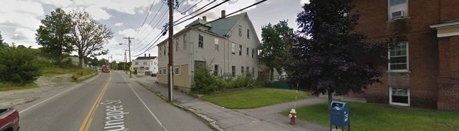Building Photo - 23 Sunapee St