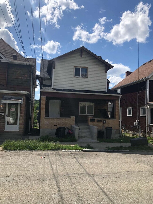 Cozy, Quiet 2 bedroom 1 bath! Section 8 approved! - Cozy, Quiet 2 bedroom 1 bath! Section 8 approved! Apartment