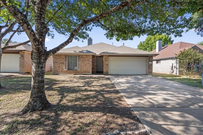 Building Photo - 7410 Crepe Myrtle Dr