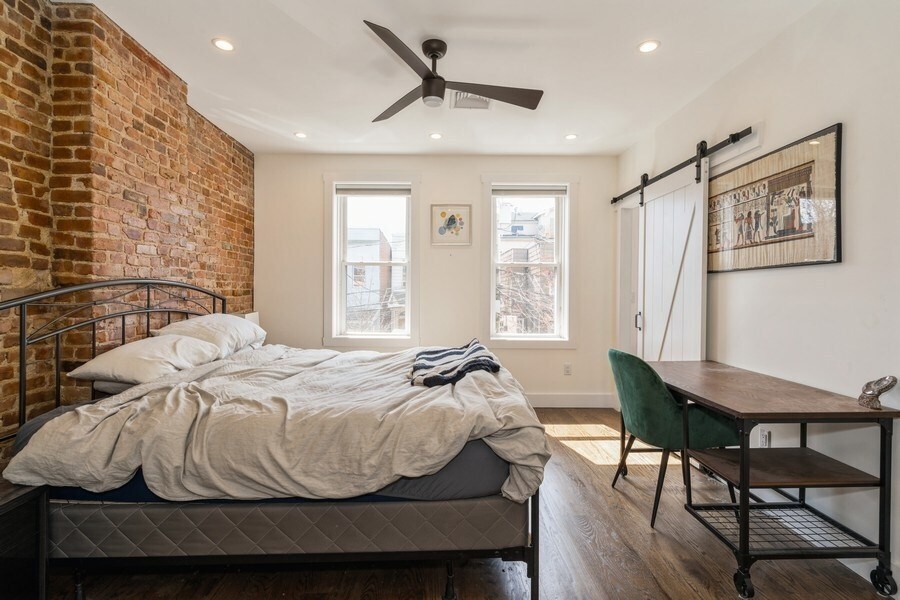 316 14TH St Unit 2, Union City, NJ 07087 Room for Rent in Union City