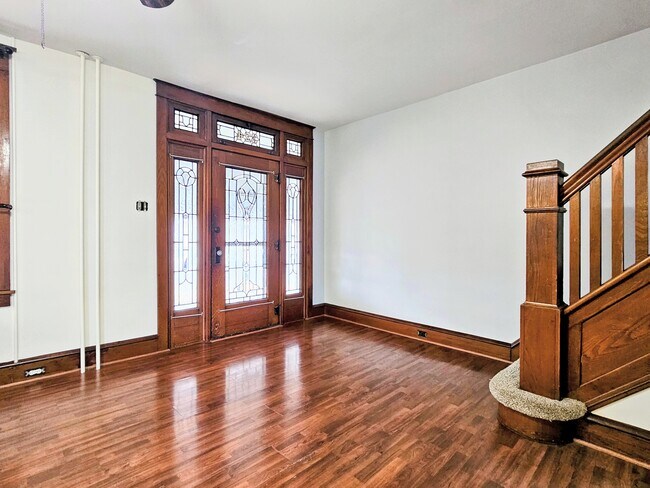 Foto del edificio - 324 S Broad St