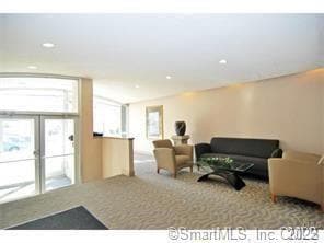 Foto del edificio - 30 Glenbrook Rd