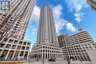 Building Photo - 30 Elm Dr W