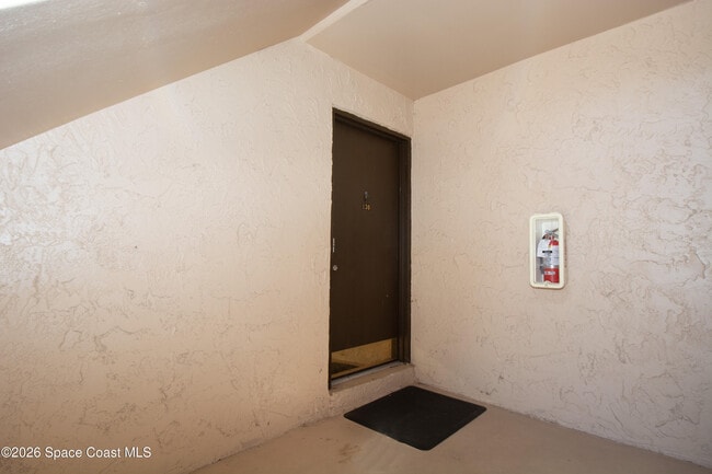 Building Photo - 130 San Paulo Ct