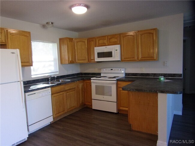 Foto del edificio - 2807 Jefferson St W