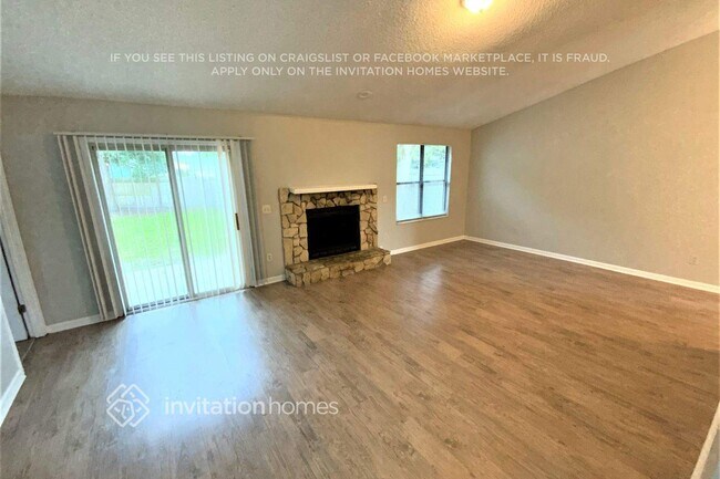 Foto del edificio - 8270 Hamden Cir E