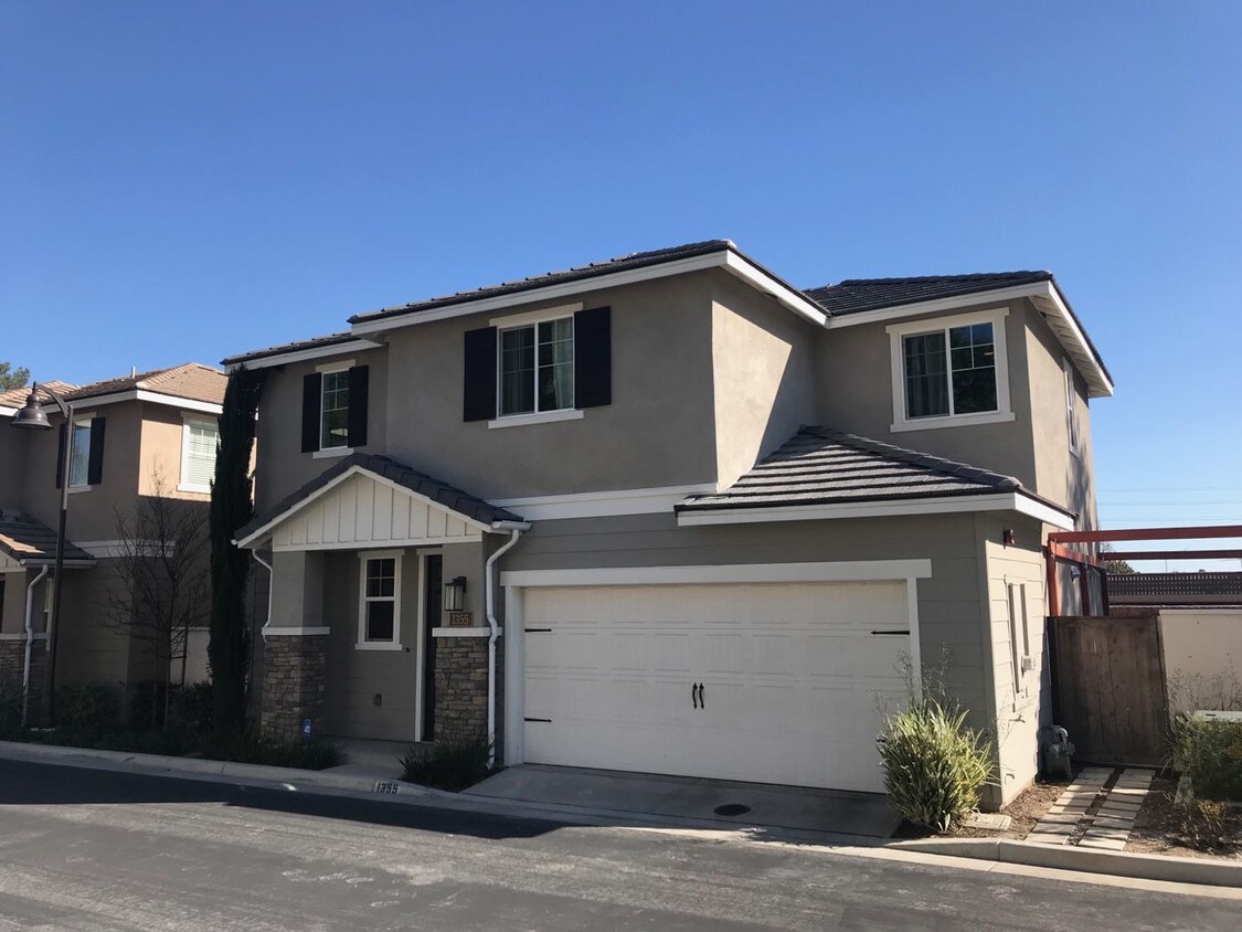 1355 Bonnie Cove Ave, Glendora, CA 91740 Townhome Rentals in Glendora