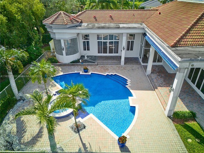 Foto del edificio - 2939 Paddock Ln