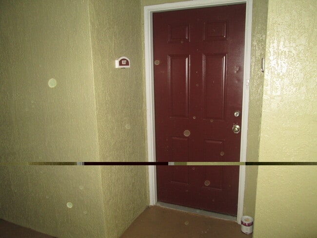 Front Door - 802 Crest Pines Dr