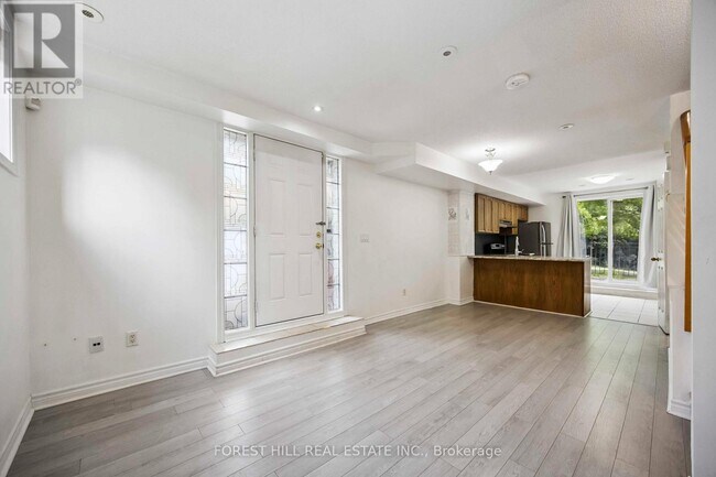 Photo du bâtiment - 870-870 Jane St