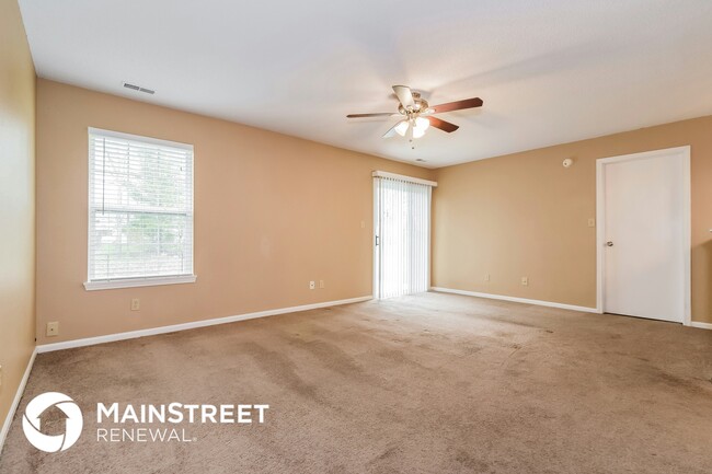 Foto del edificio - 7467 Grandview Dr