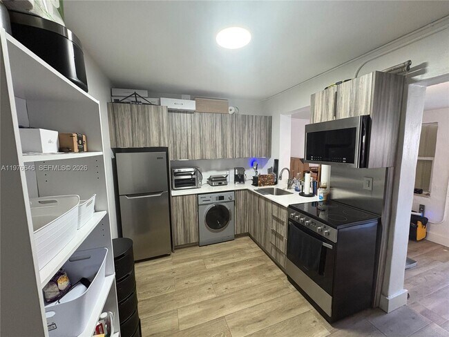 Foto del edificio - 2276 SW 2nd St