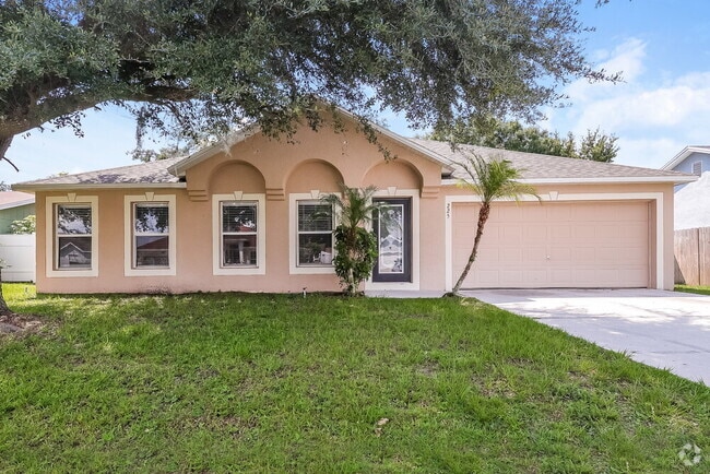 Building Photo - 225 Cranbrook Dr