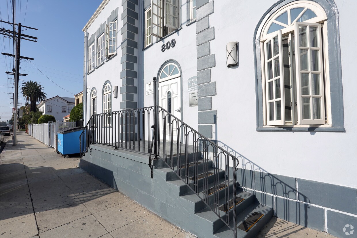 23rd Street Apartments Apartments in Los Angeles, CA