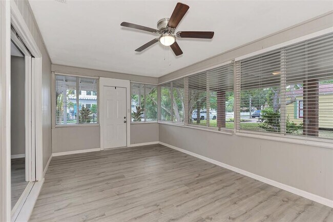 Foto del edificio - 1891 Prospect St