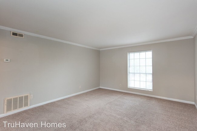 Foto del edificio - 2 br, 2 bath House - 5681 Kingsport Drive, NE