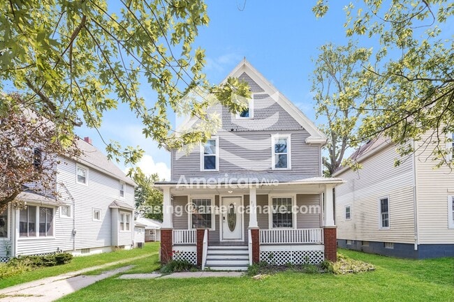 Building Photo - 937 Brownell Ave