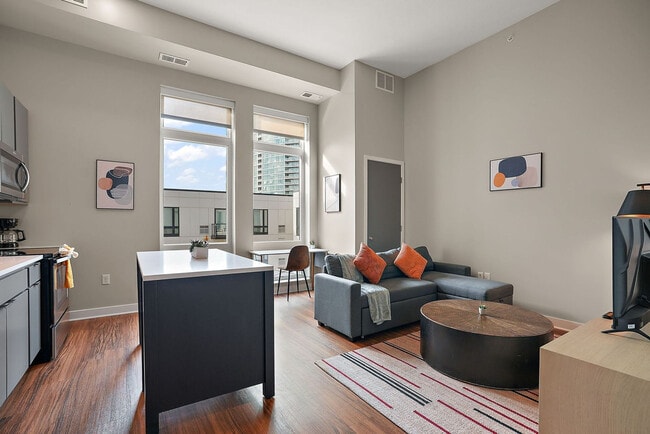 Foto del edificio - 1410 Nicollet Ave