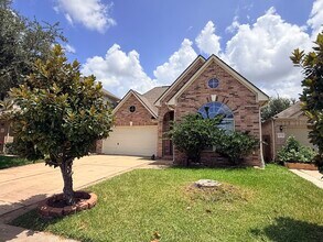 Building Photo - 8027 Daylilly Creek Dr
