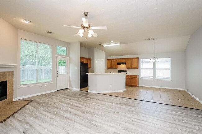 Building Photo - 4531 Bridgevillage Dr