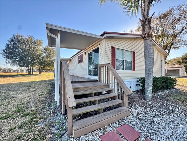 Foto del edificio - 3713 Smith Ryals Rd