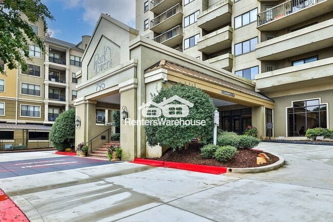 Foto del edificio - 799 Hammond Dr
