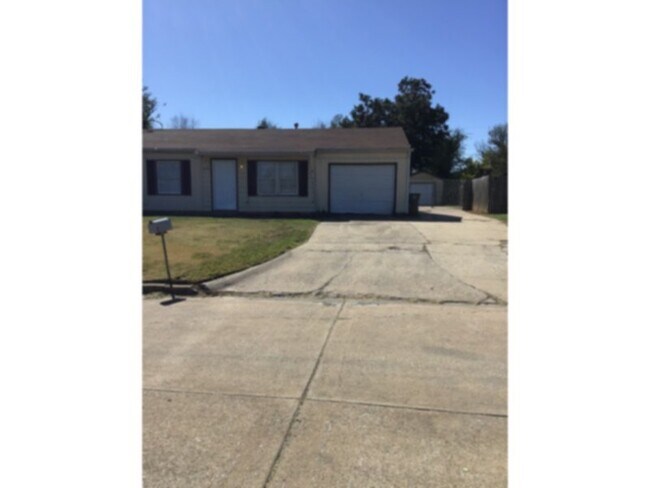 Foto del edificio - 2312 NW 30th St