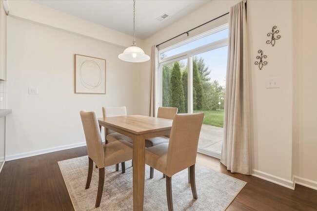 Foto del edificio - 4105 Winslow Ct